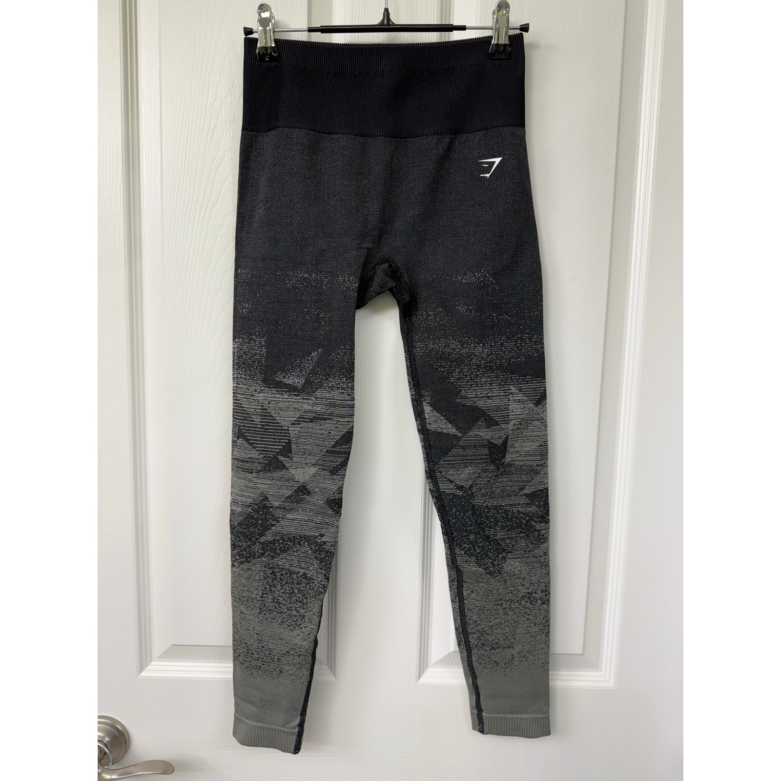 Gymshark Leggings Adapt Seamless High Rise Black Gray Gradient Geo Small